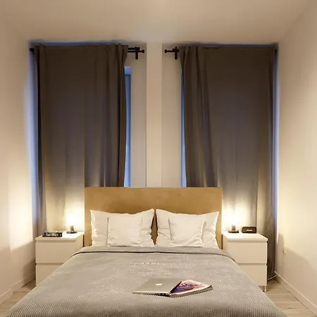 Oomph Warsaw Central Premium Apartments Esterno foto